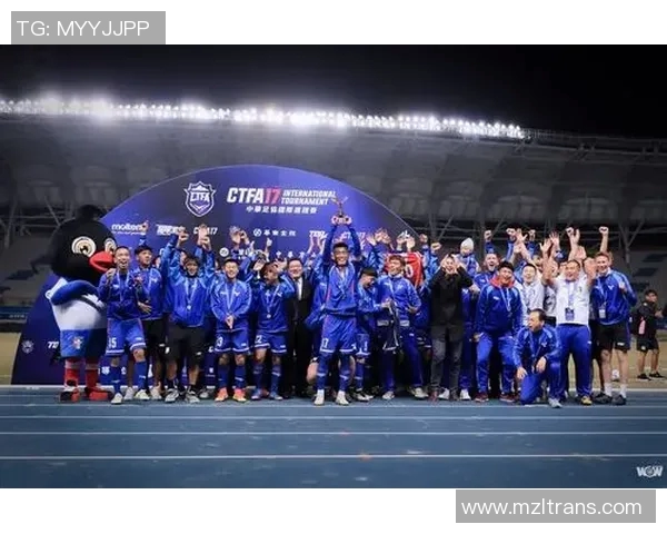 京多安引领球队新篇章展现卓越实力与领导魅力的足球之路