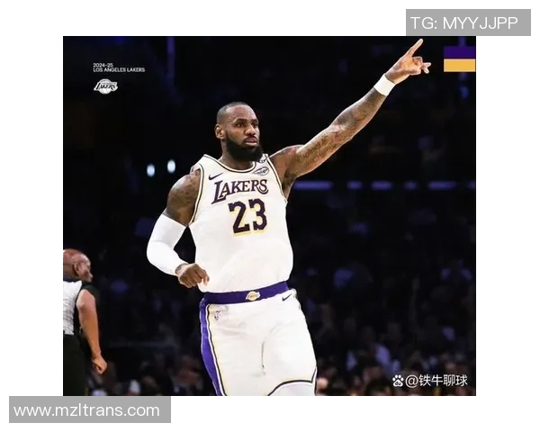 湖人对决太阳12月精彩赛事回顾与分析，谁能在这场较量中笑到最后